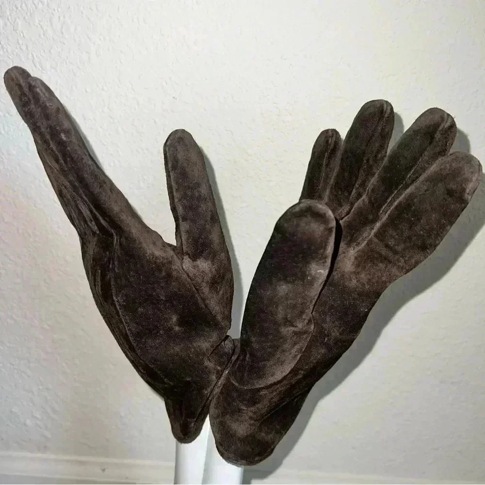 Isotoner Women’s Dark Brown Suede Gloves Thin Black Fleece Lining Size XL